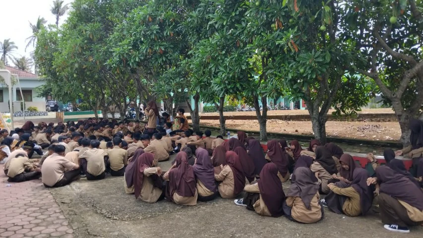 Aksi Peduli Lingkungan di SMP IT Insan Taqwa